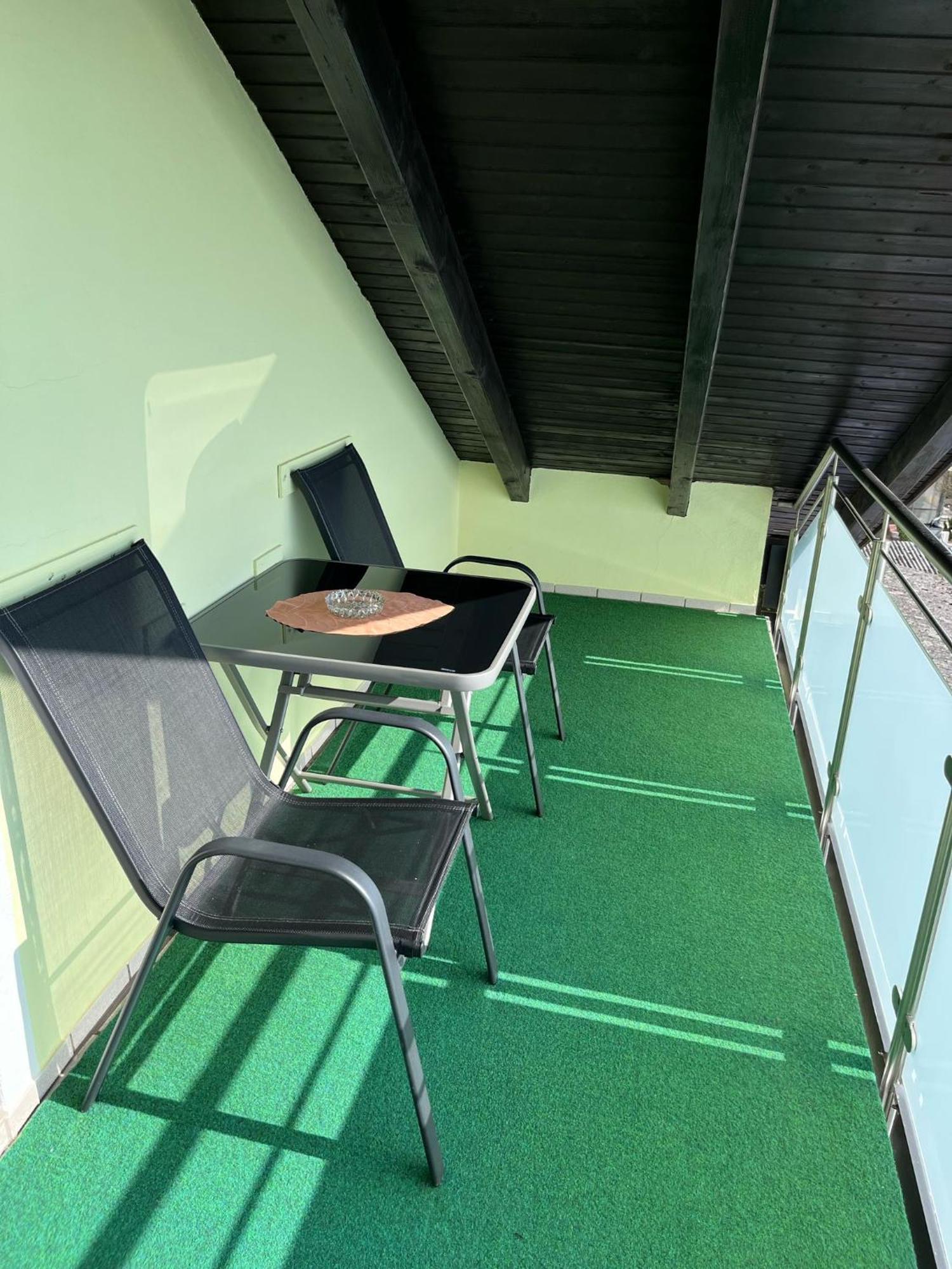 Brigitte Apartment Schernfeld